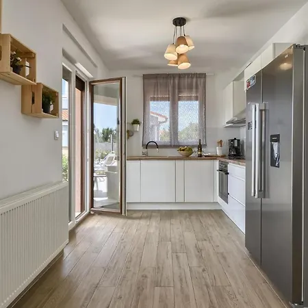 Villa Moki Mit Privatem Beheizbarem Pool Pula