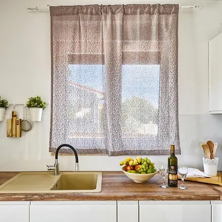 Moki Mit Privatem Beheizbarem Pool * Pula