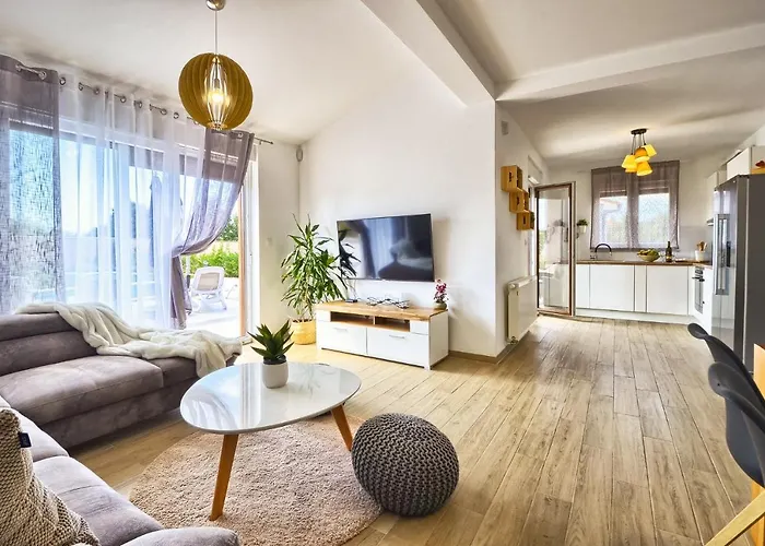 Villa Moki Mit Privatem Beheizbarem Pool