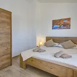 Moki Mit Privatem Beheizbarem Pool - By Istrabook Villa Pula