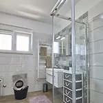 Moki Mit Privatem Beheizbarem Pool - By Istrabook Villa *