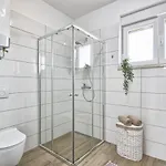 Moki Mit Privatem Beheizbarem Pool - By Istrabook Villa *