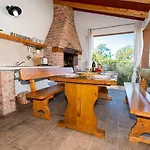 Moki Mit Privatem Beheizbarem Pool - By Istrabook Villa Pula